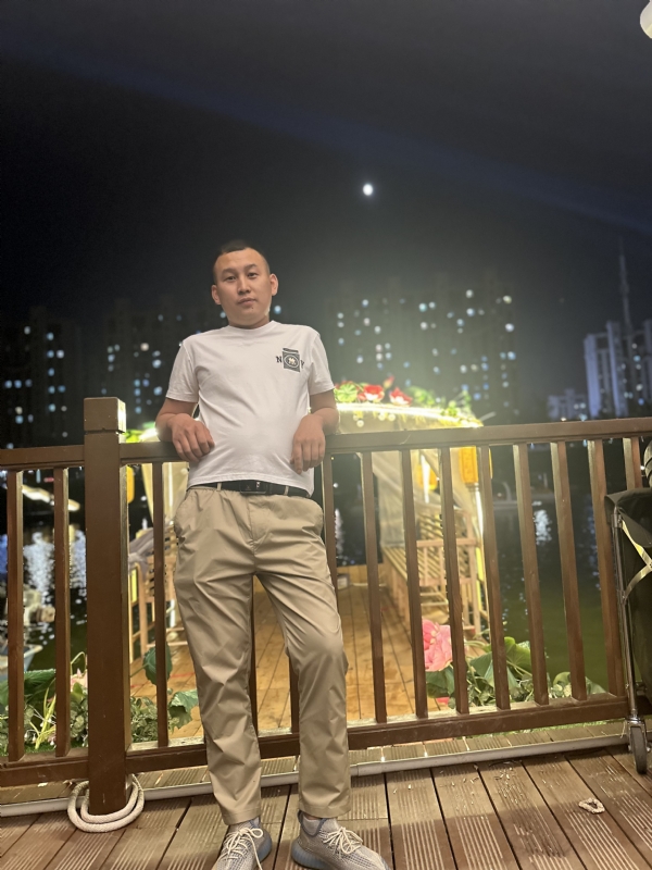 大超的第一张照片--吉林蓝颜知己交友网